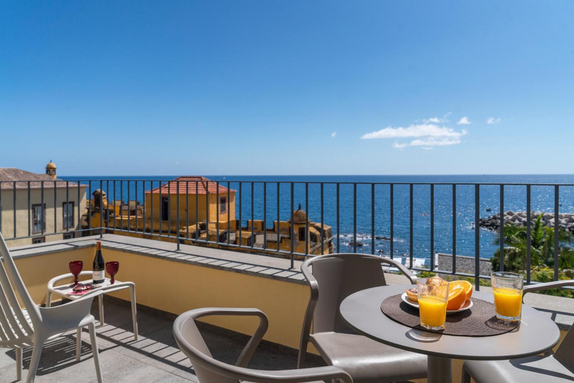 Fort Of Old Town Apartments By Ourmadeira ฟุงชาล ภายนอก รูปภาพ