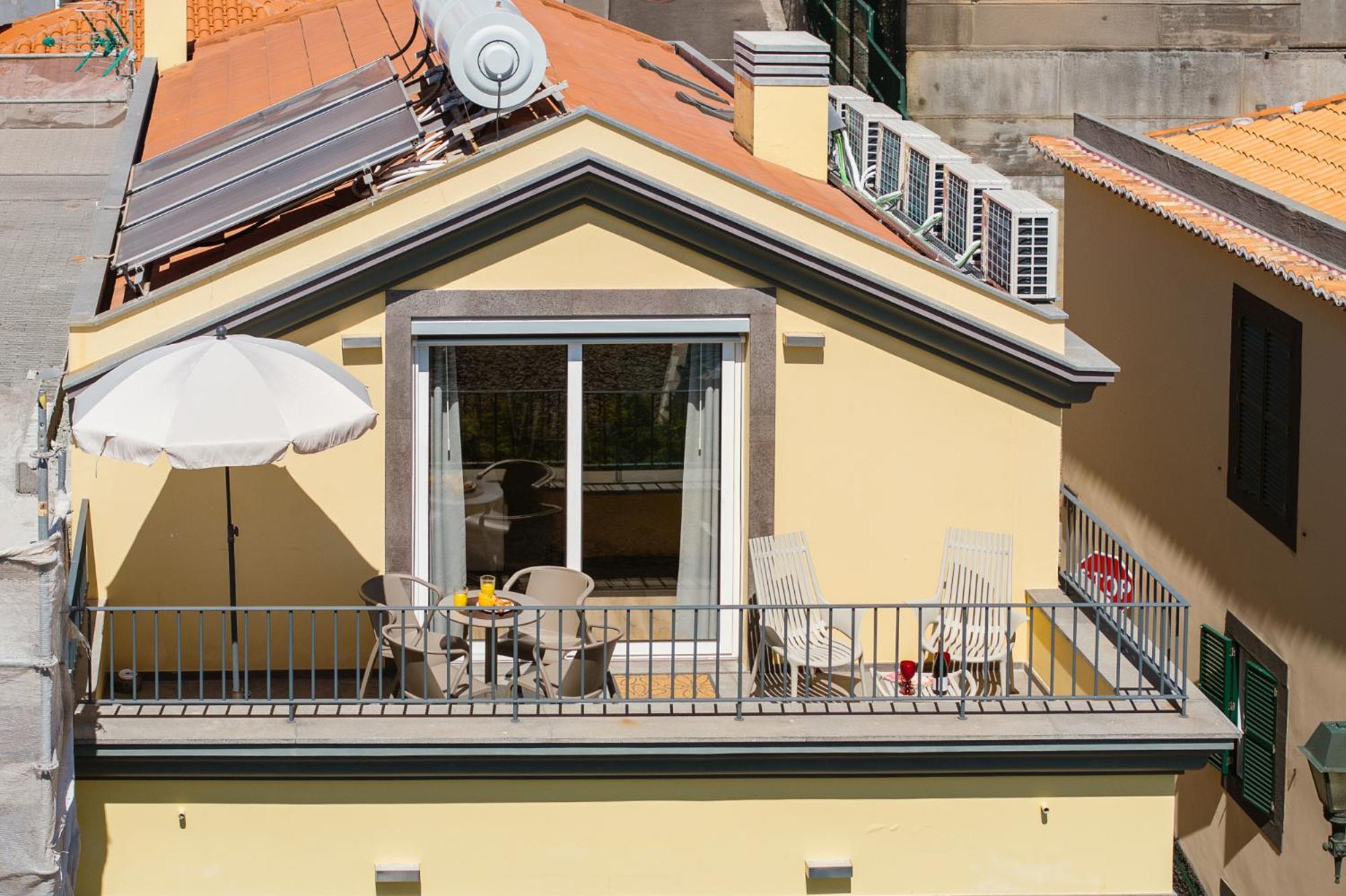 Fort Of Old Town Apartments By Ourmadeira ฟุงชาล ภายนอก รูปภาพ